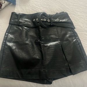 Black leather skirt- short